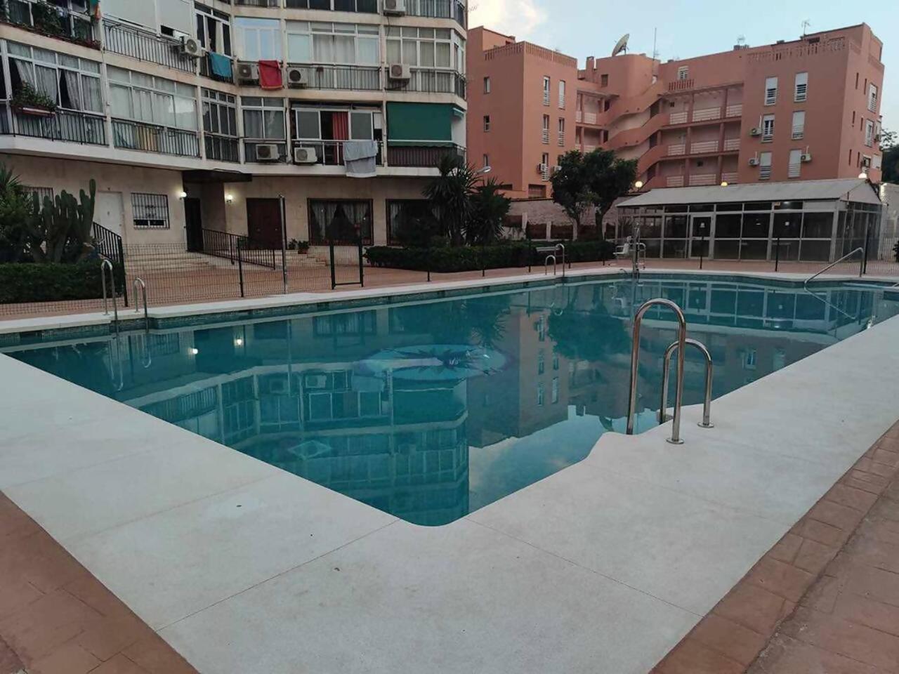 Star Apto Torremolinos Wifi Terraza Centro מראה חיצוני תמונה